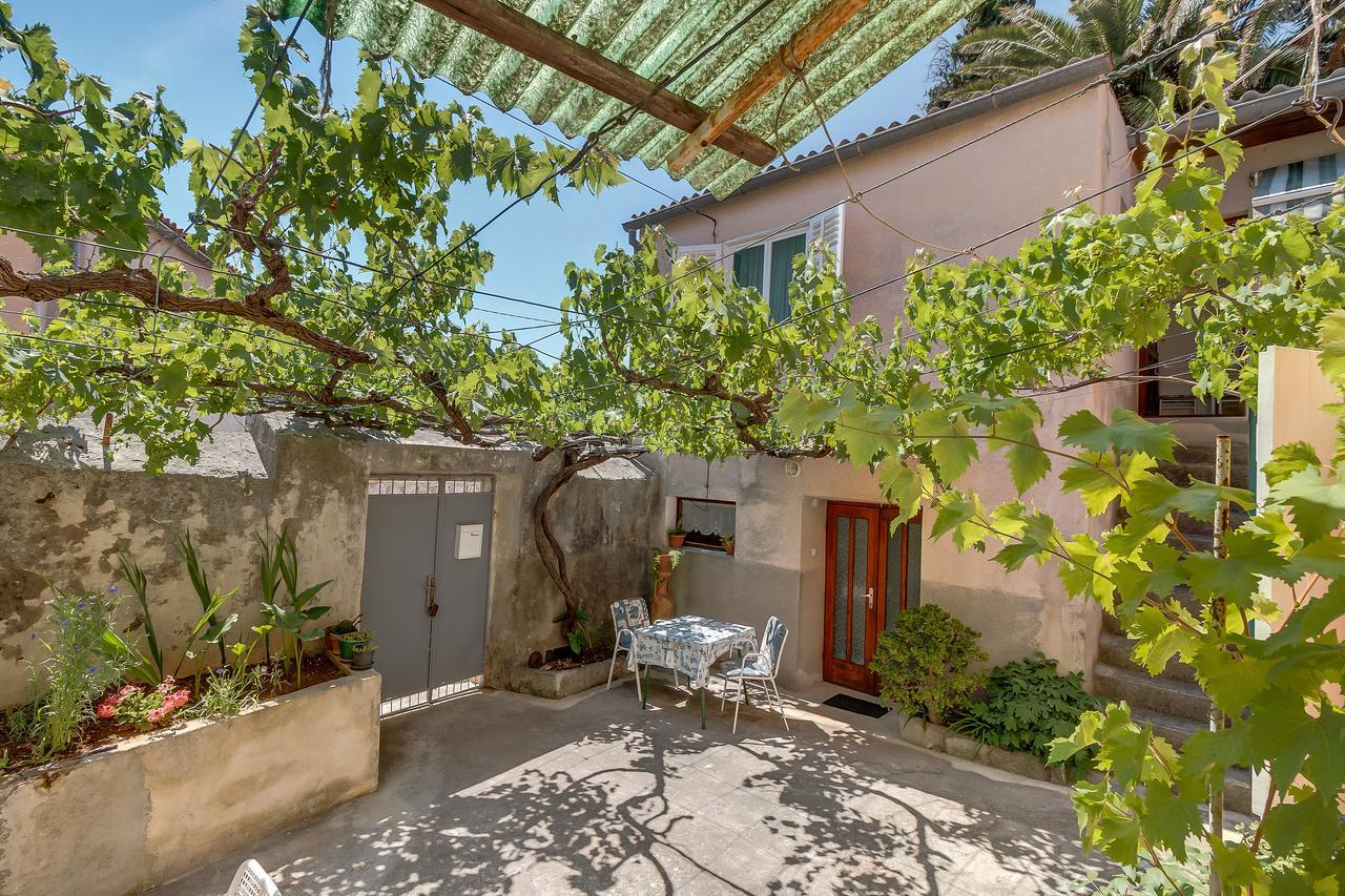 Apartments Ivna Veli Losinj Exterior photo