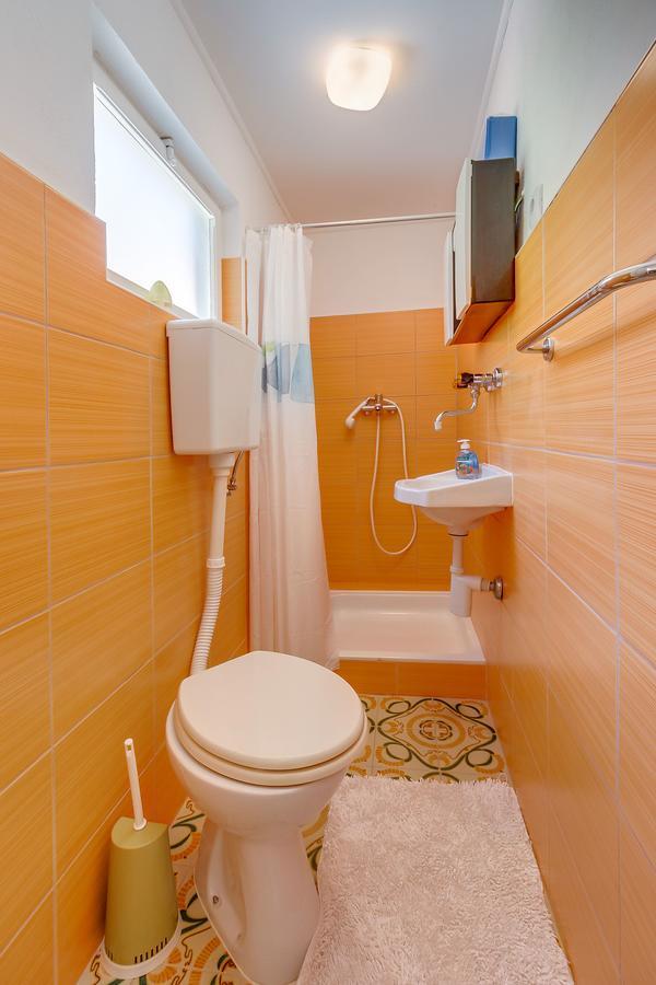 Apartments Ivna Veli Losinj Exterior photo